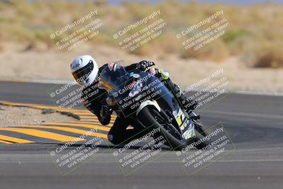 media/Oct-08-2022-SoCal Trackdays (Sat) [[1fc3beec89]]/Turn 16 (125pm)/